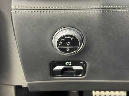 Used 2022 Mercedes-Benz SL 55 AMG AMG SL 55 w/ Driver Assist Pac image 18