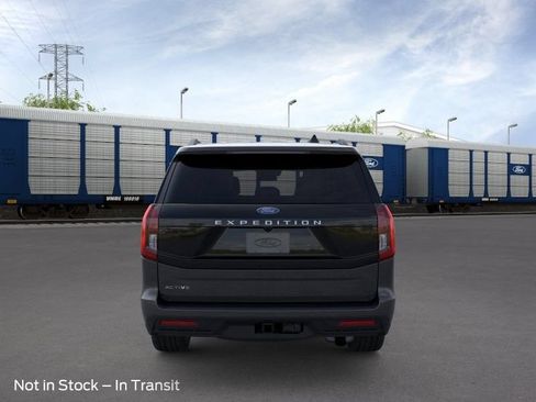 New 2026 Ford Expedition Active AWD/4WD image 6