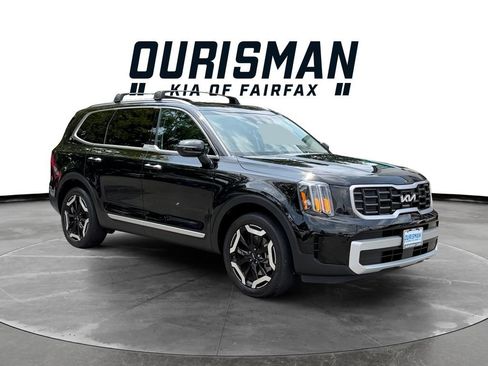 Certified 2024 Kia Telluride S w/ S Sunroof Package FWD image 1
