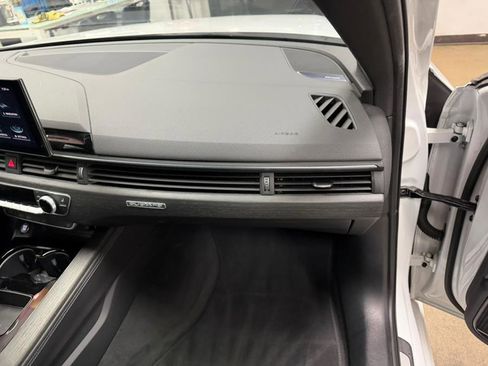 Used 2021 Audi A4 2.0T Premium Plus w/ Premium Plus Package image 39