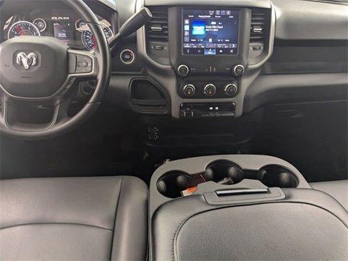 Used 2024 RAM 3500 Tradesman w/ Chrome Appearance Group image 24