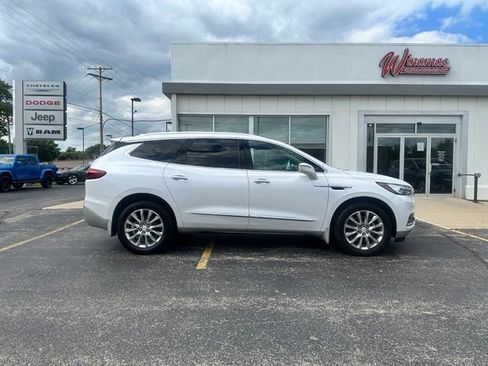 Used 2020 Buick Enclave Premium w/ Sun and Sites Package AWD/4WD image 6