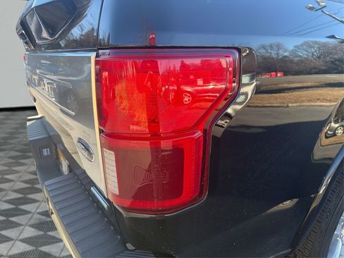 Used 2019 Ford F150 Platinum w/ Equipment Group 701A Luxury image 40