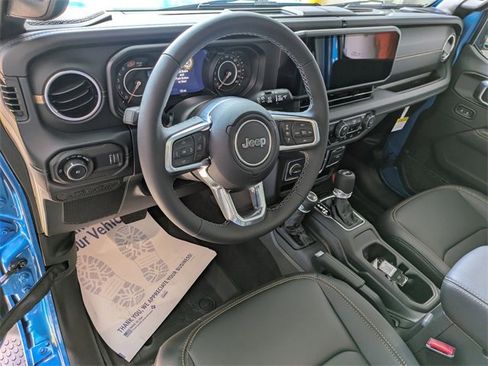 New 2025 Jeep Wrangler Sahara image 10