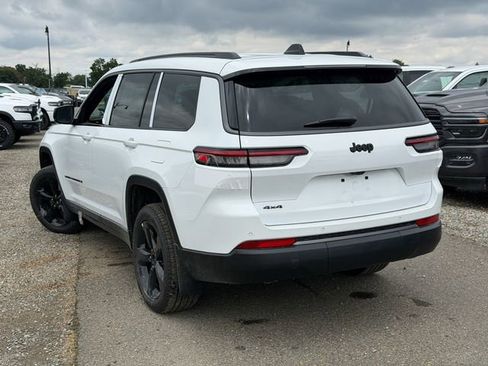 New 2026 Jeep Grand Cherokee L Limited AWD/4WD image 9