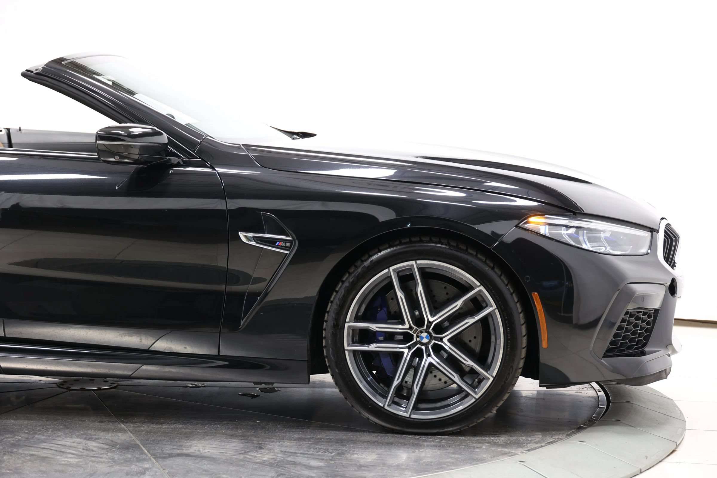 Used 2020 BMW M8 Convertible w/ Driving Assistance Package AWD/4WD image 61