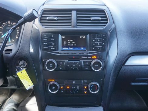Used 2019 Ford Explorer 4WD Police Interceptor image 7