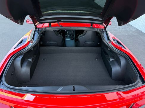 Used 2015 Chevrolet Corvette Stingray Coupe w/ 2LT Preferred Equipment Group image 32