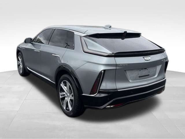 Used 2024 Cadillac Lyriq Tech AWD/4WD image 6