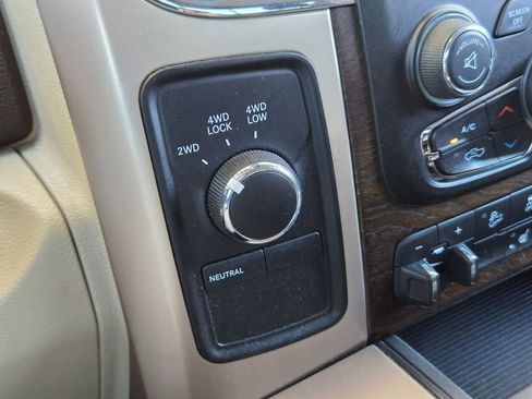 Used 2017 RAM 2500 Longhorn w/ Convenience Group image 19