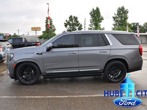 Used 2021 GMC Yukon Denali w/ Denali Ultimate Package AWD/4WD image 2