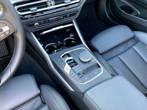 Used 2024 BMW 430i Convertible w/ Convenience Package image 16