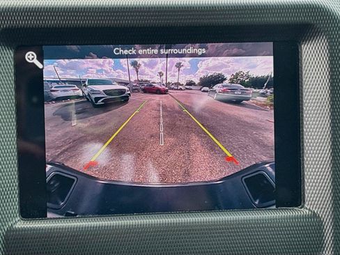Used 2022 Jeep Gladiator Sport AWD/4WD image 13