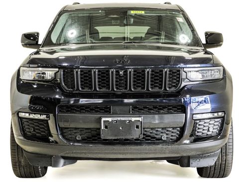Used 2023 Jeep Grand Cherokee L Limited w/ Luxury Tech Group II AWD/4WD image 2