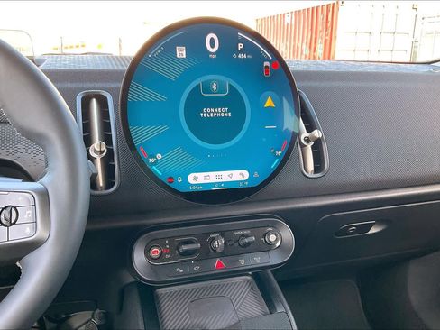 Used 2025 MINI Cooper Countryman S image 7