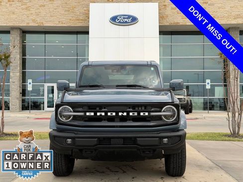 Used 2025 Ford Bronco Outer Banks AWD/4WD image 2