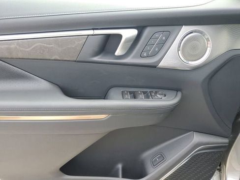 New 2026 Buick Enclave Avenir w/ Super Cruise Package image 17