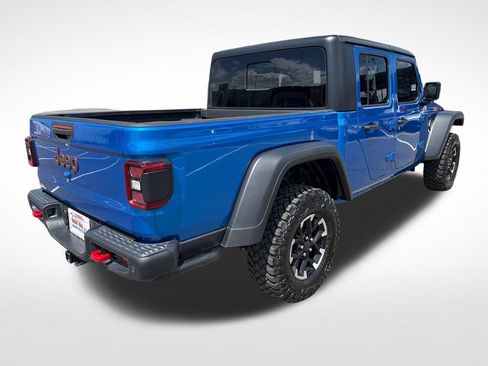 Used 2024 Jeep Gladiator Rubicon w/ Technology Group AWD/4WD image 6