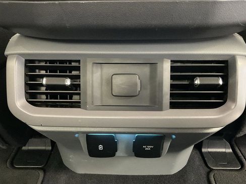 Used 2024 Ford F150 XLT w/ Mobile Office Package image 16