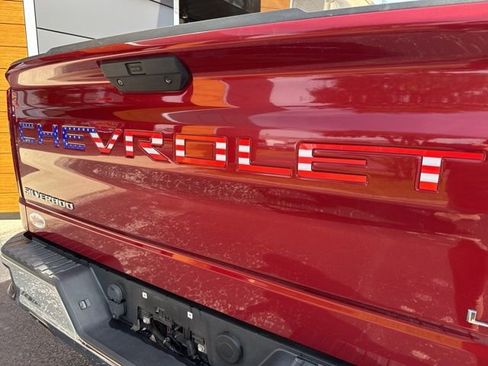 Used 2019 Chevrolet Silverado 1500 LT w/ All-Star Edition AWD/4WD image 29