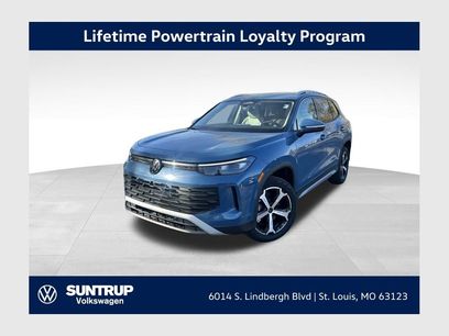 New 2025 Volkswagen Tiguan SE