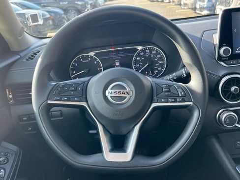 Used 2023 Nissan Sentra SV image 19