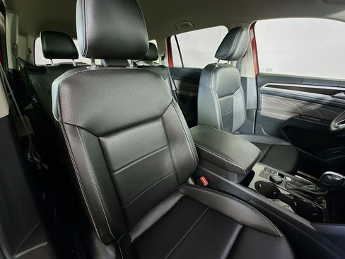 Used 2023 Volkswagen Atlas SE image 28