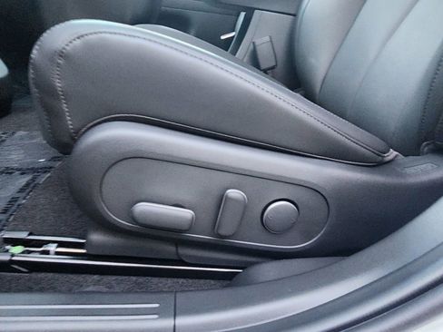 New 2026 Hyundai Ioniq 5 SEL image 10