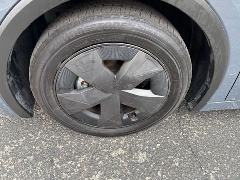 Used 2025 Toyota Prius LE image 23