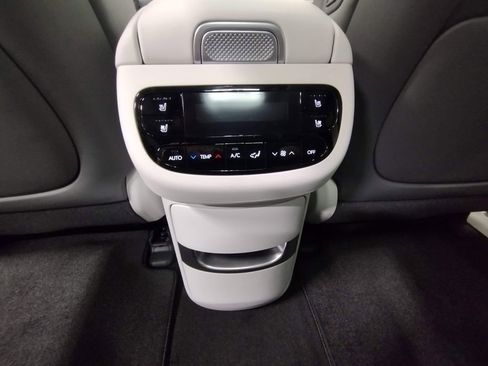 New 2026 Hyundai Ioniq 9 Calligraphy image 44