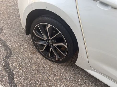 Used 2020 Toyota Corolla XSE image 4