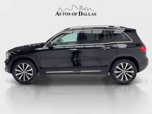 Used 2022 Mercedes-Benz GLB 250 w/ Premium Package Lite image 5