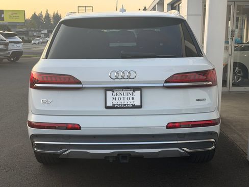 Used 2021 Audi Q7 3.0T Premium AWD/4WD image 4