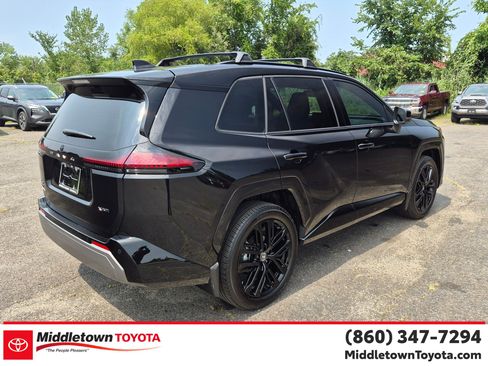 Used 2026 Toyota RAV4 XSE w/ Panoramic Sun Roof Package AWD/4WD image 3