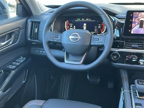 New 2026 Nissan Pathfinder Platinum w/ Cargo Package image 24