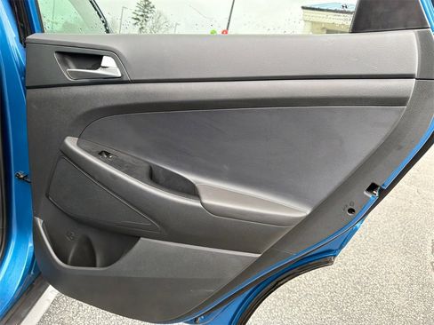 Used 2020 Hyundai Tucson SEL w/ Cargo Package image 16