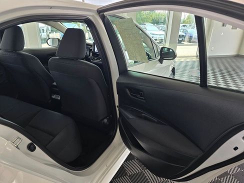 Used 2024 Toyota Corolla LE FWD image 38
