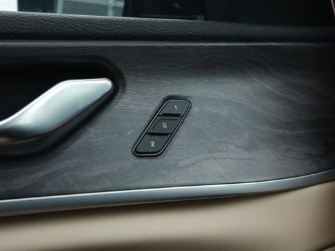 Certified 2022 Jeep Grand Cherokee L Limited image 22