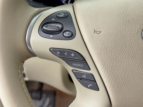 Used 2014 INFINITI QX60 FWD w/ Deluxe Touring Package image 17