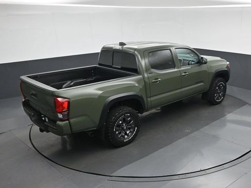 Used 2021 Toyota Tacoma SR5 w/ Trail Edition AWD/4WD image 59