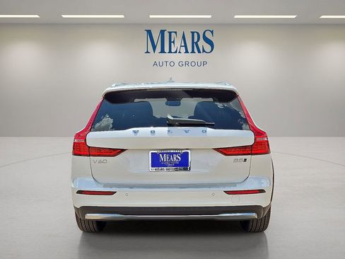 New 2026 Volvo V60 B5 Cross Country Plus w/ Protection Package Premier image 4