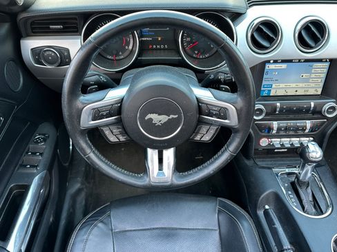 Used 2017 Ford Mustang GT Premium w/ Equipment Group 401A RWD image 17