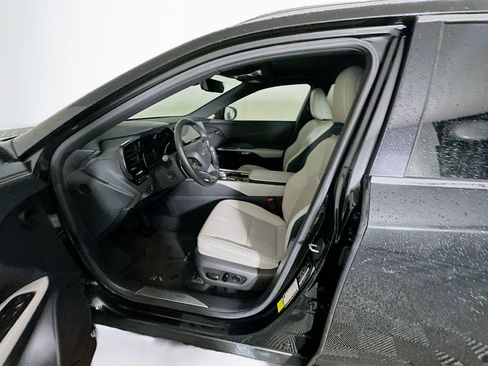 Used 2024 Lexus RX 350 Premium w/ Accessory Package (Z1) image 13