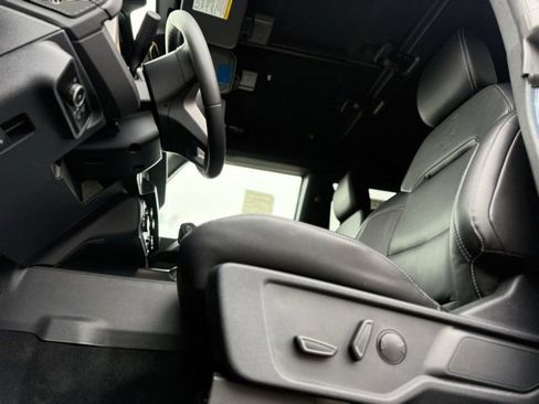 New 2025 Ford Bronco Outer Banks image 13