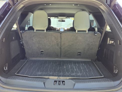 Used 2023 Ford Explorer Timberline w/ Timberline Technology Package AWD/4WD image 15