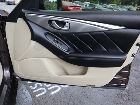 Used 2016 INFINITI Q50 3.0t Premium RWD image 14