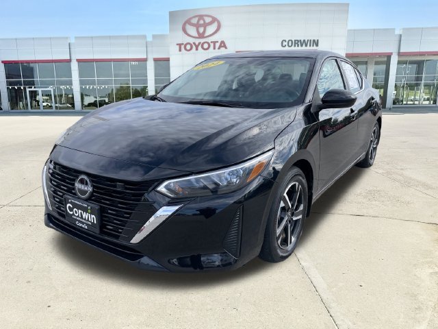 Used 2024 Nissan Sentra SV FWD image 7