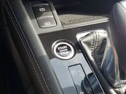 Certified 2023 Nissan Kicks SV image 29