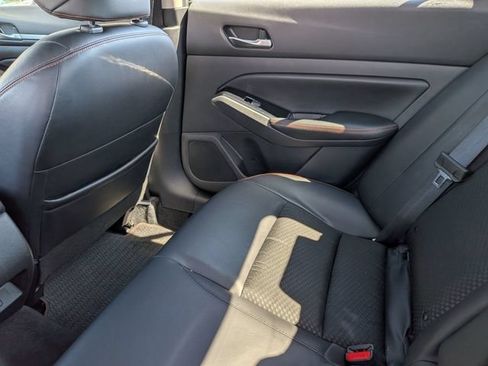 Used 2024 Nissan Altima 2.5 SR FWD image 31