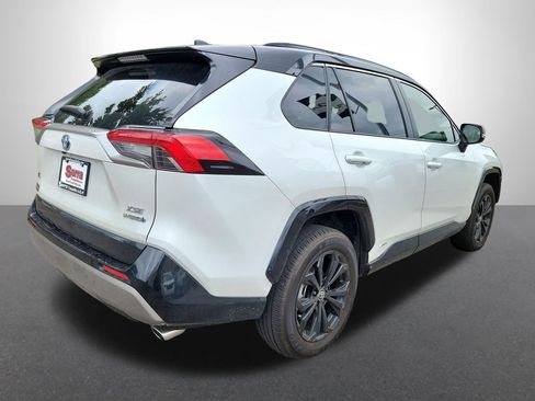 Used 2023 Toyota RAV4 XSE AWD/4WD image 5